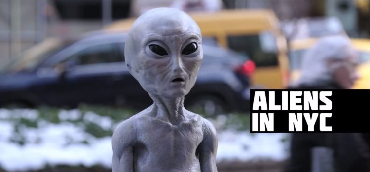 Aliens unter uns? Screenshot: youtube.com/FoxBroadcasting